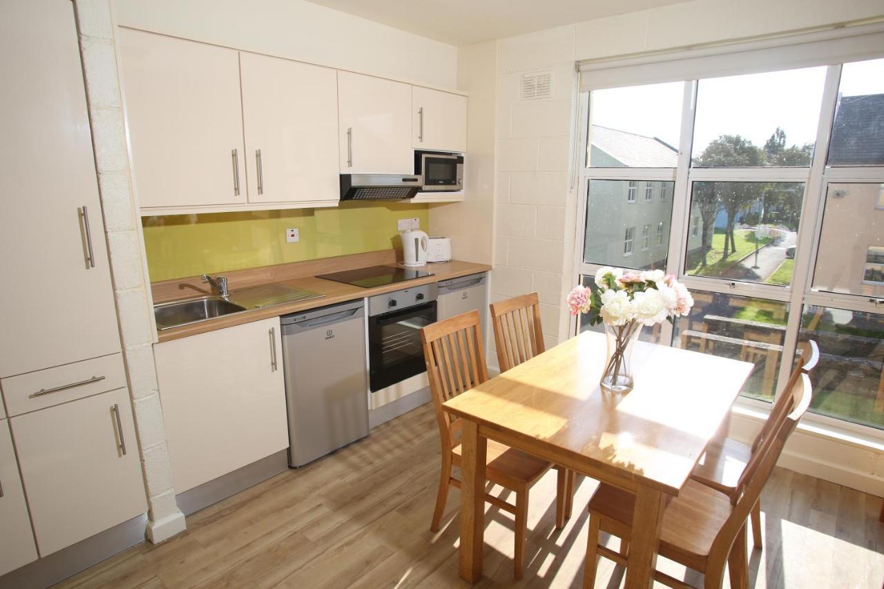 Corrib Village Apartments University Of Galway Ngoại thất bức ảnh